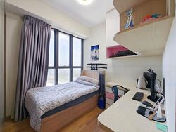 Commonwealth Towers (D3), Condominium #452949901